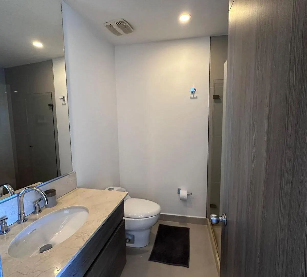 Mc 1303- Beach Front Apt- Morros City Top Location Cartagena 0*,