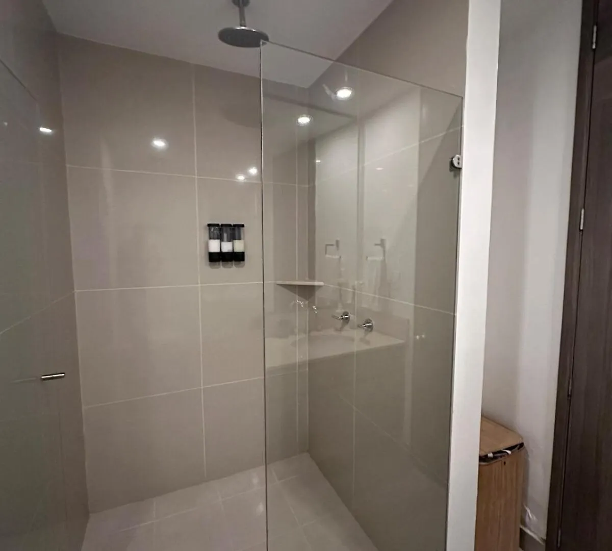Mc 1303- Beach Front Apt- Morros City Top Location Cartagena
