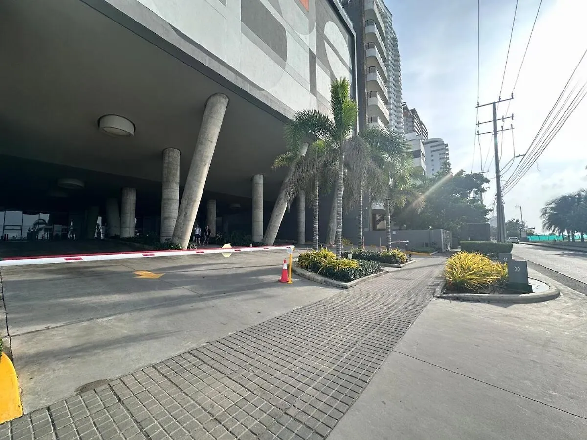 Mc 1303- Beach Front Apt- Morros City Top Location Cartagena Colombia